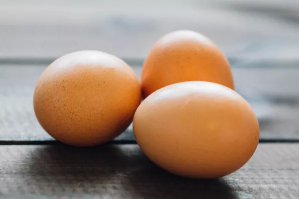 Сахалинская птицефабрика "Островная" подняла цены на яйца